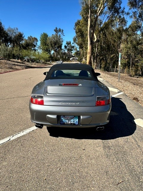 Used 2003 Porsche 911 Carrera 4 AWD/4WD image 8