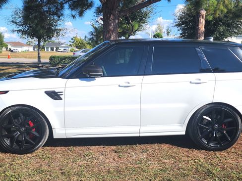 Used 2020 Land Rover Range Rover Sport SVR image 1