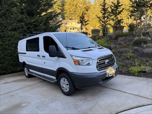 Used 2017 Ford Transit 250 130 Low Roof w/ Exterior Upgrade Package image 2