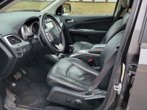 Used 2018 Dodge Journey GT w/ Nav & Sun Group image 2