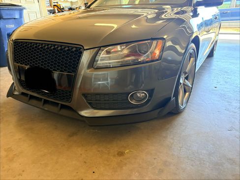 Used 2010 Audi A5 2.0T Premium Plus w/ Premium Plus Pkg image 4