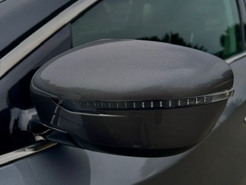 Used 2017 Nissan Murano S w/ Navigation Package image 11