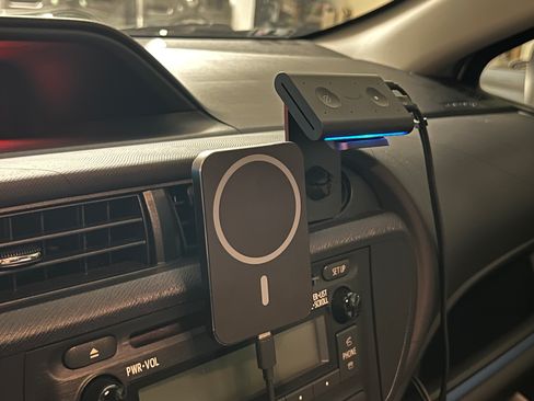 Used 2013 Toyota Prius C Two image 13