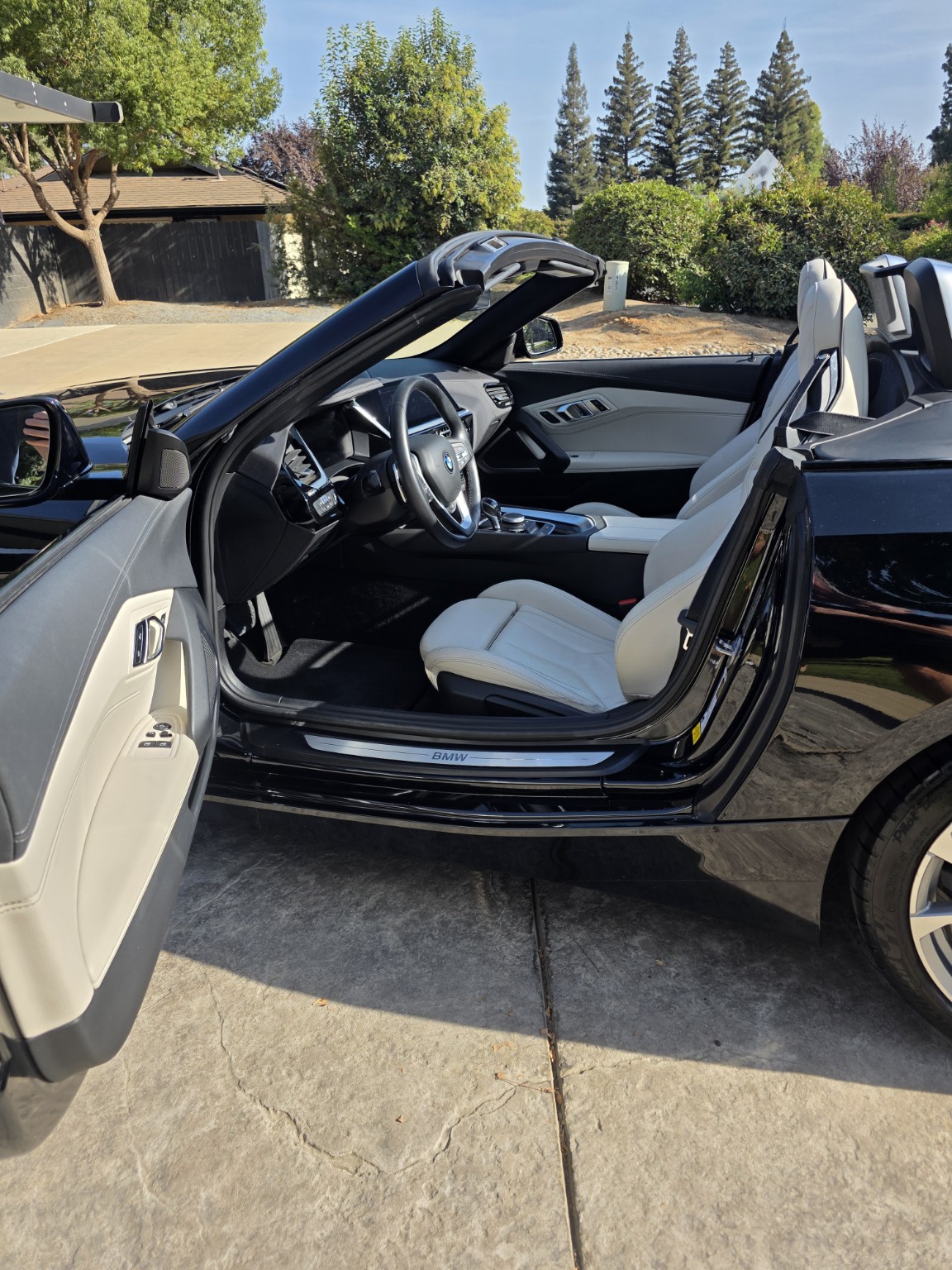 Used 2020 BMW Z4 sDrive30i w/ Premium Package RWD image 17