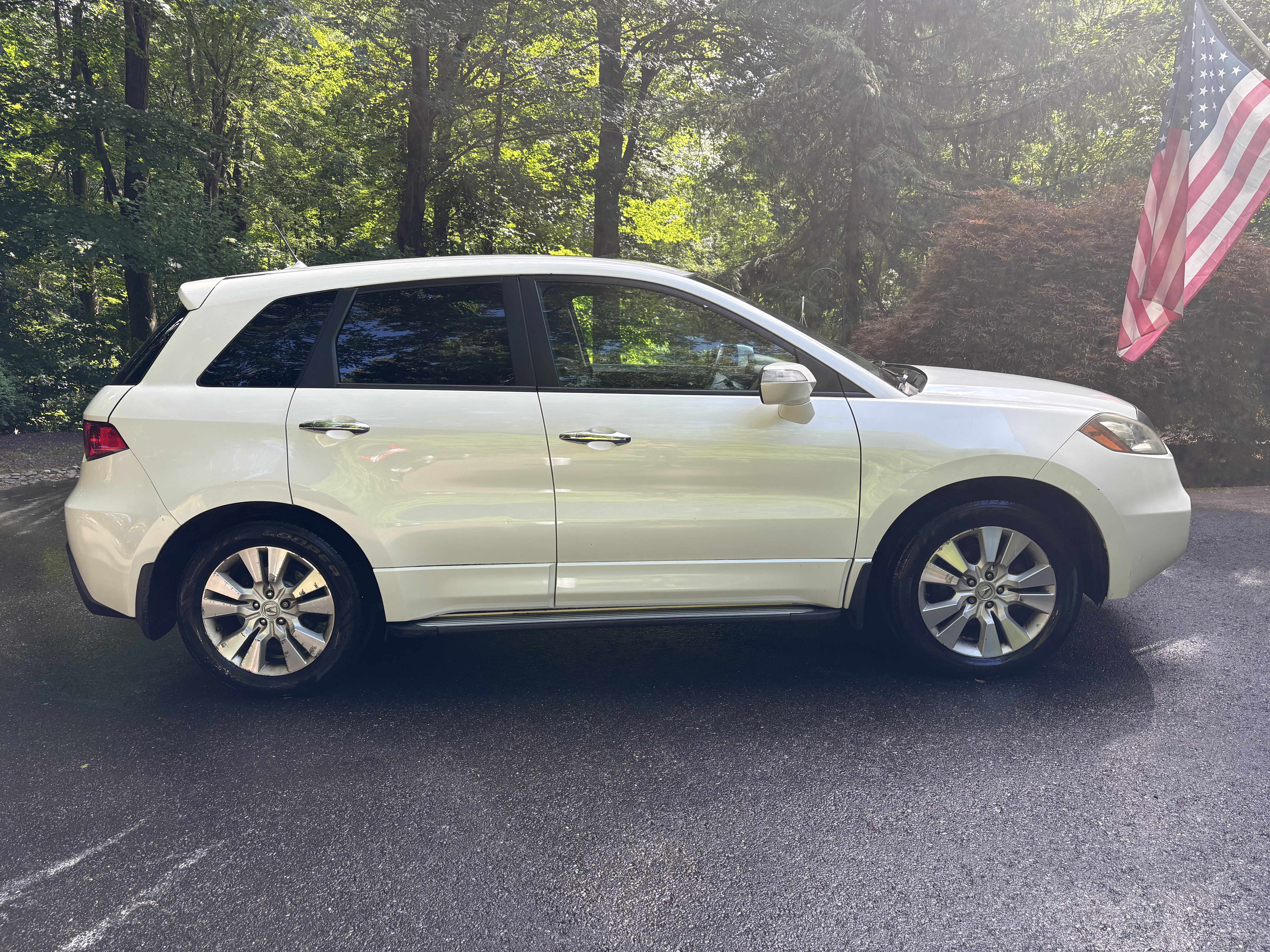 Used 2011 Acura RDX SH-AWD image 1