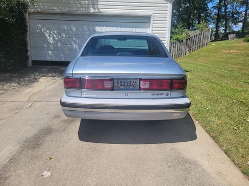 Used 1996 Buick Le Sabre Custom image 6