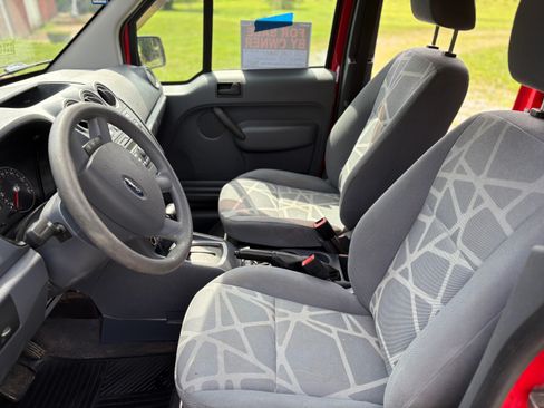 Used 2011 Ford Transit Connect XLT image 10