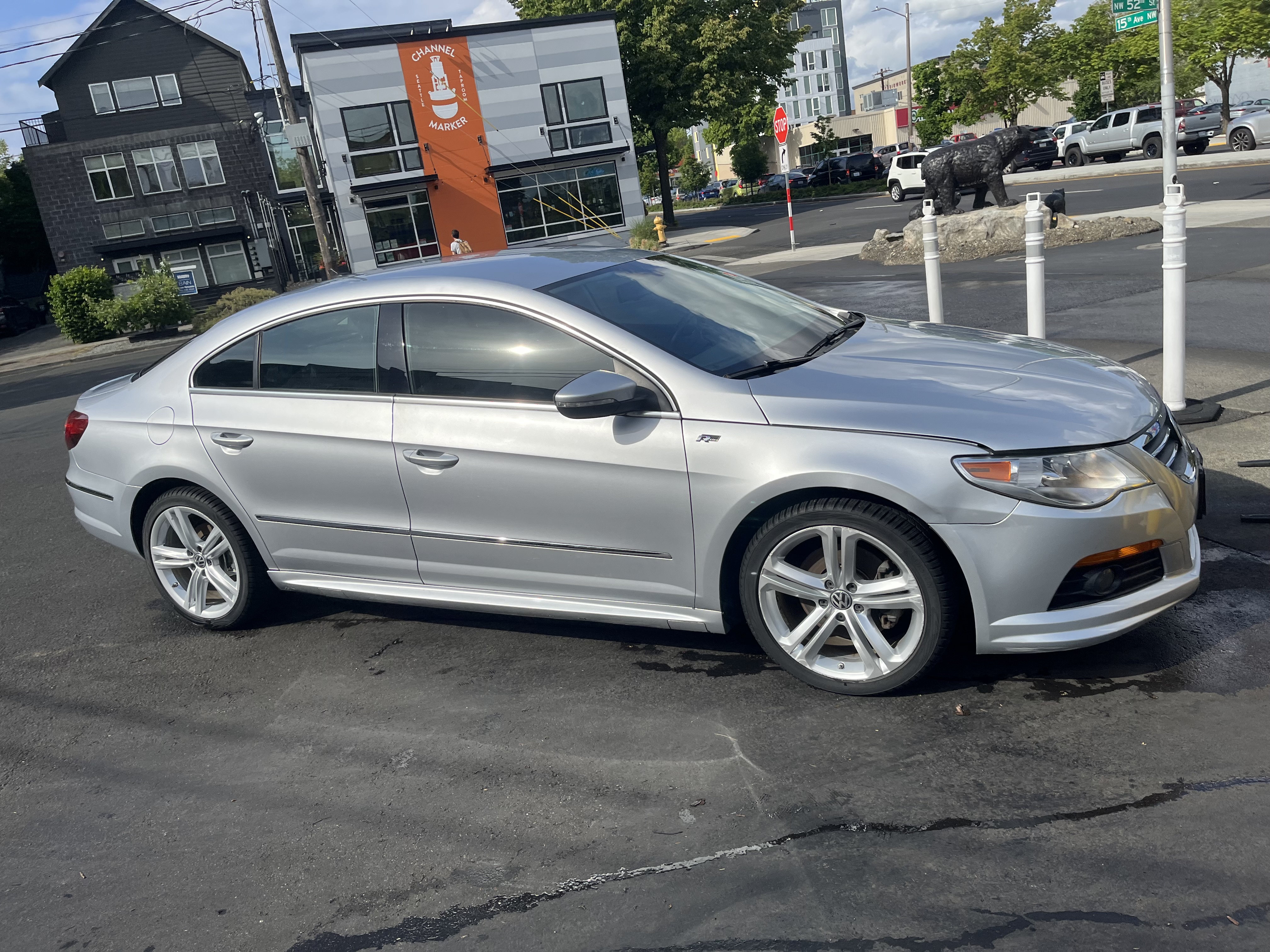 Used 2012 Volkswagen CC R-Line FWD image 2