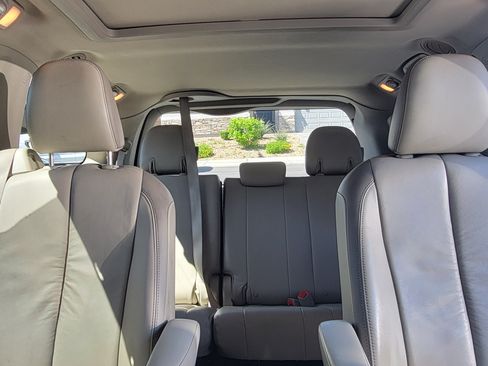 Used 2011 Toyota Sienna Limited w/ Premium Pkg image 14