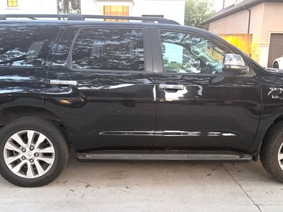 Used 2016 Toyota Sequoia Limited w/ Safety & Convenience Package