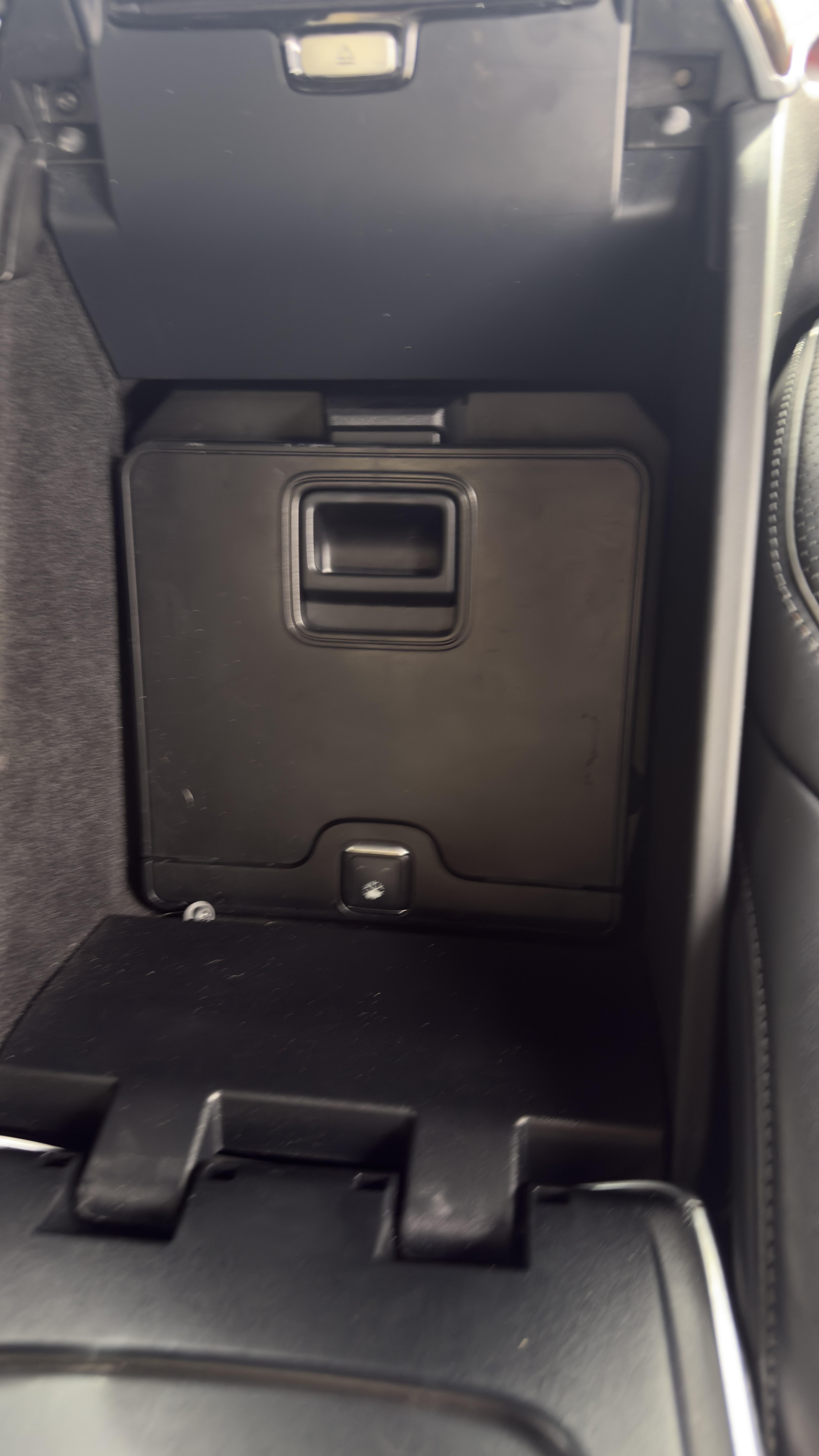 Used 2016 Mercedes-Benz Maybach S 600 image 24
