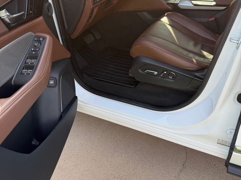 Used 2022 Acura MDX FWD w/ Technology Package image 9