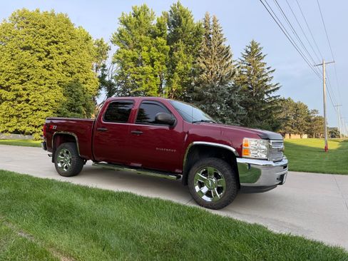 Used 2013 Chevrolet Silverado 1500 LT w/ All-Star Edition AWD/4WD image 17