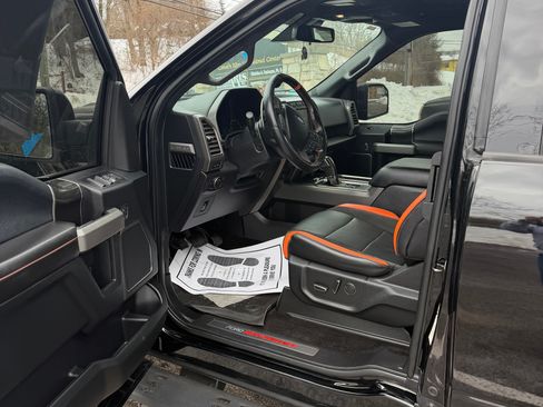 Used 2018 Ford F150 Raptor w/ Equipment Group 802A Luxury image 6