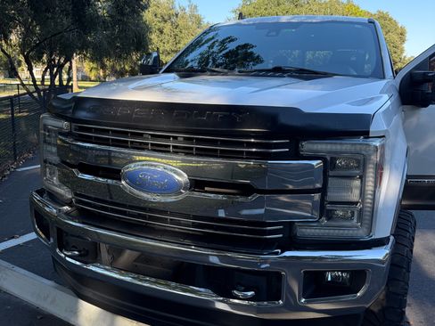 Used 2019 Ford F250 Lariat w/ Lariat Ultimate Package image 4