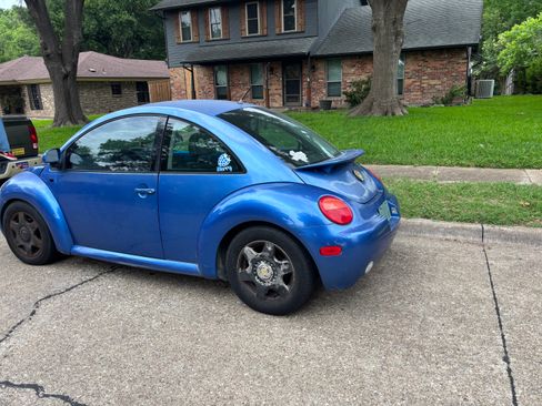 Used 1999 Volkswagen Beetle GLS FWD image 6