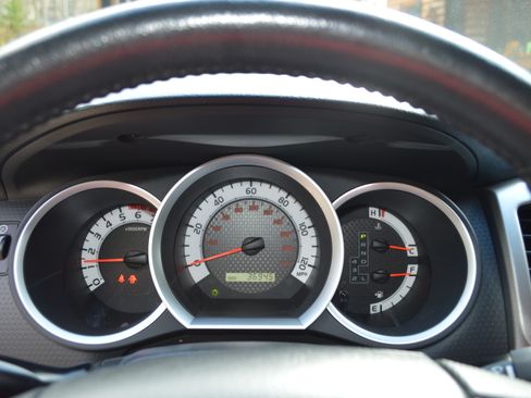 Used 2012 Toyota Tacoma 4x4 Double Cab image 14