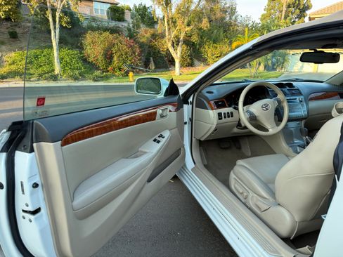 Used 2007 Toyota Solara SLE FWD image 8