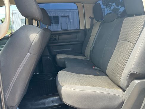 Used 2012 RAM 3500 ST w/ Chrome Appearance Group image 11