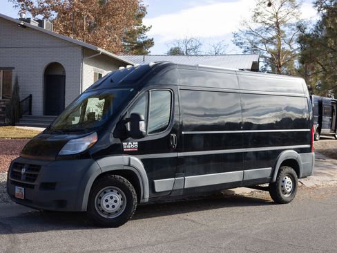 Used 2017 RAM ProMaster 2500 image 2