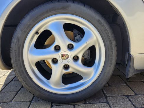 Used 1997 Porsche Boxster image 24