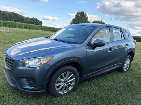 Used 2016 MAZDA CX-5 Sport w/ Rear Camera Package FWD image 2
