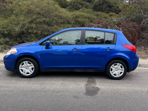 Used 2011 Nissan Versa 1.8 S w/ PWR Plus Pkg image 1