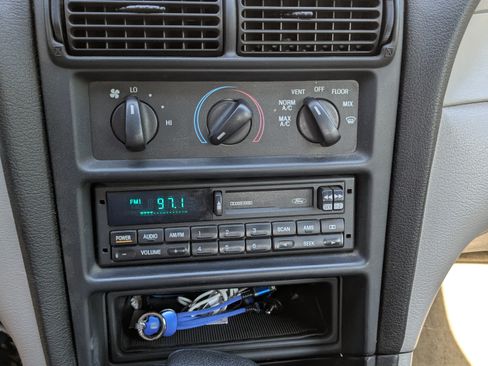 Used 1997 Ford Mustang GT RWD image 15