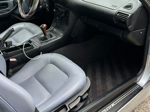 Used 1996 BMW Z3 1.9 RWD image 16