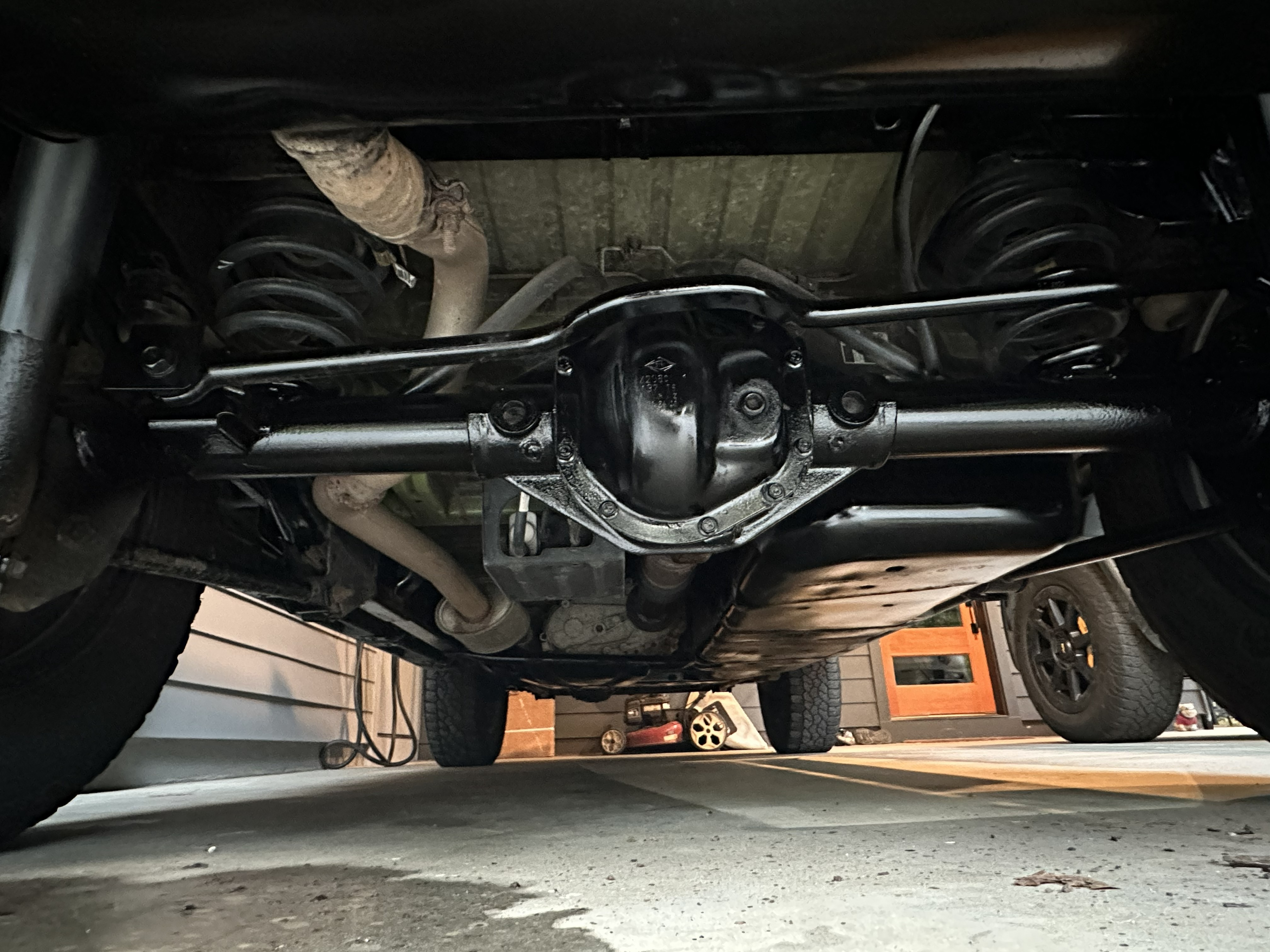 Used 2016 Jeep Wrangler Unlimited Sahara w/ Trailer Tow Group AWD/4WD image 24
