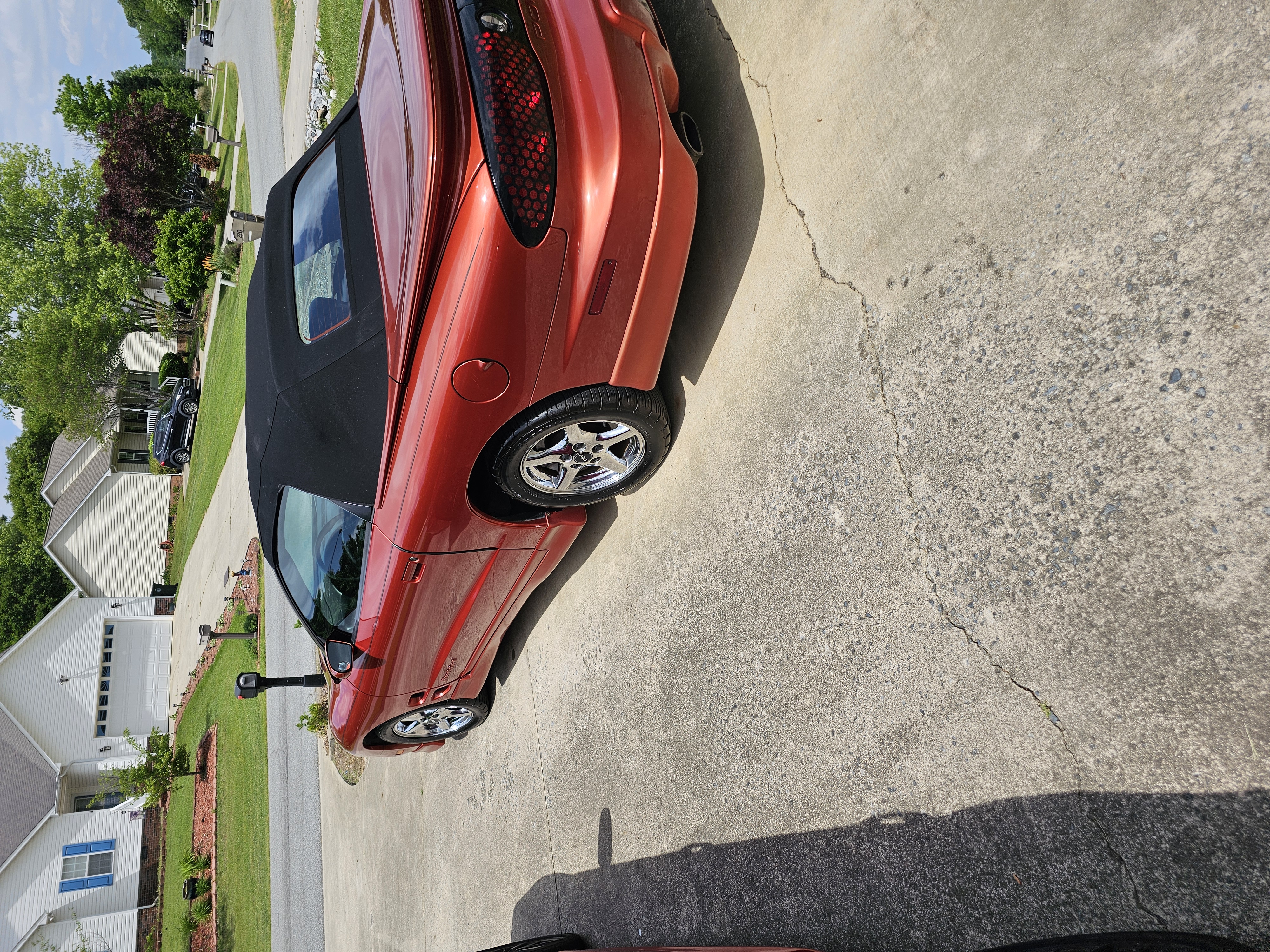 Used 2002 Pontiac Firebird Convertible w/ Sport Appearance Pkg RWD image 4