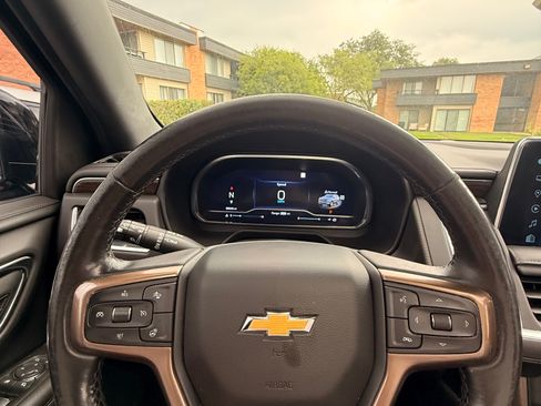 Used 2023 Chevrolet Tahoe High Country w/ Premium Package 2 AWD/4WD image 5