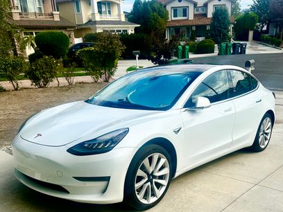 Used 2018 Tesla Model 3 Mid Range