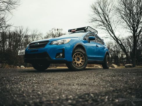 Used 2016 Subaru Crosstrek 2.0i Premium w/ Moonroof Package image 1