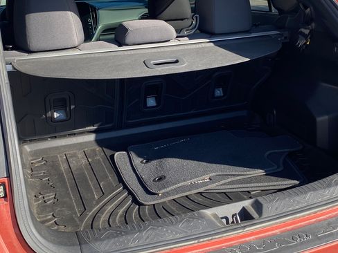 Used 2024 Subaru Crosstrek 2.0i Premium image 29