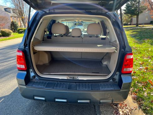 Used 2012 Ford Escape XLT image 10