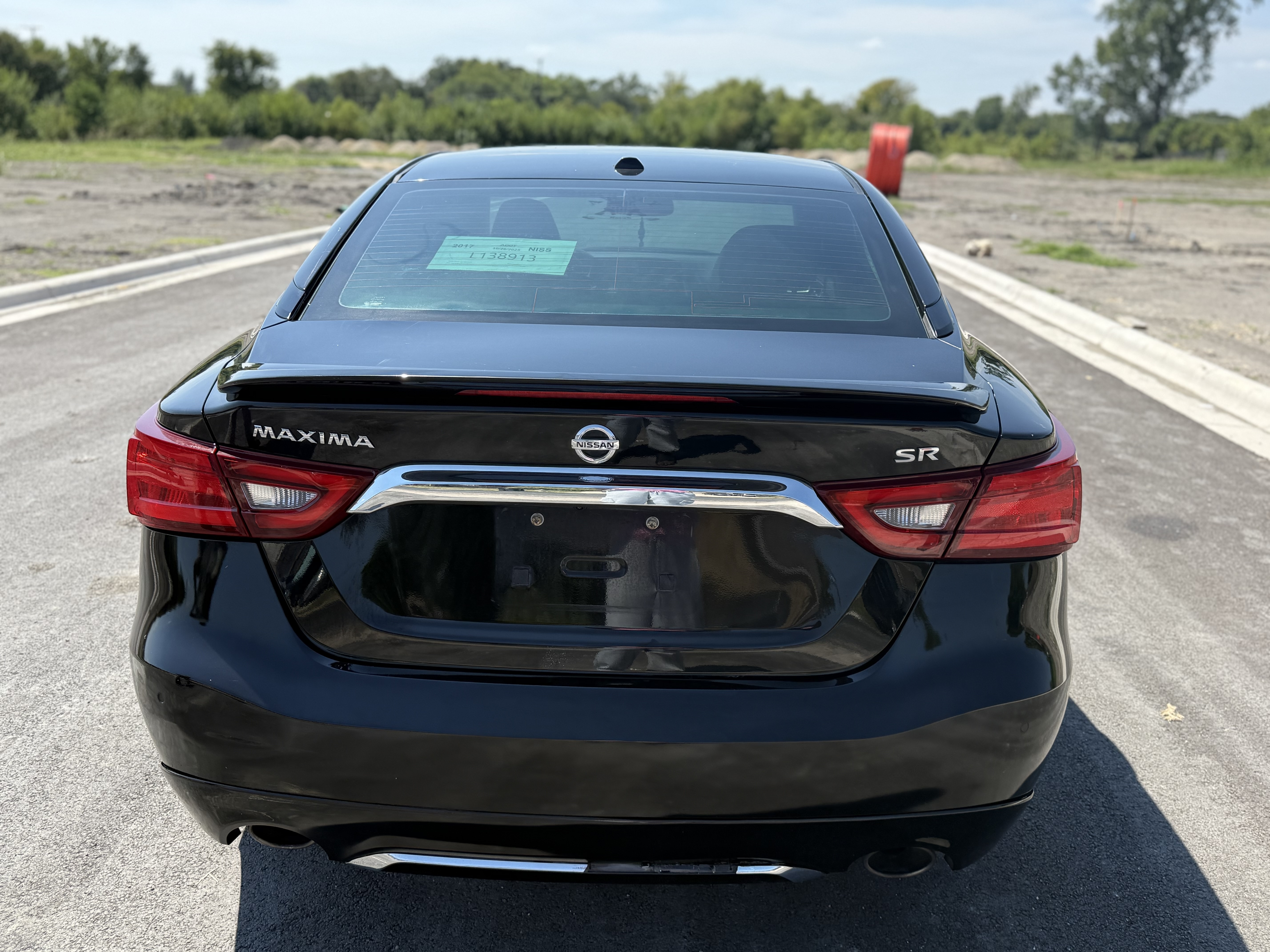 Used 2017 Nissan Maxima SR w/ Midnight Edition FWD image 5