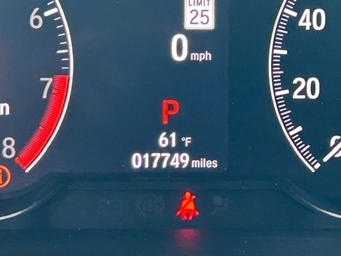 Used 2022 Honda Accord Touring image 17