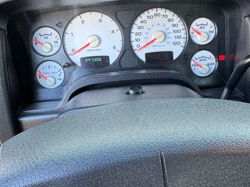 Used 2005 Dodge Ram 2500 Truck SLT w/ Quad Cab Big Horn Value Group image 14