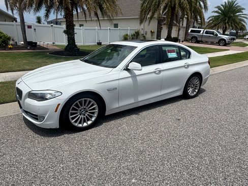 Used 2011 BMW 535i Sedan RWD image 1