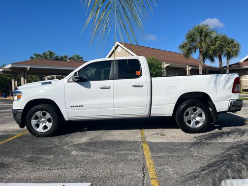 Used 2020 RAM 1500 Big Horn AWD/4WD image 8