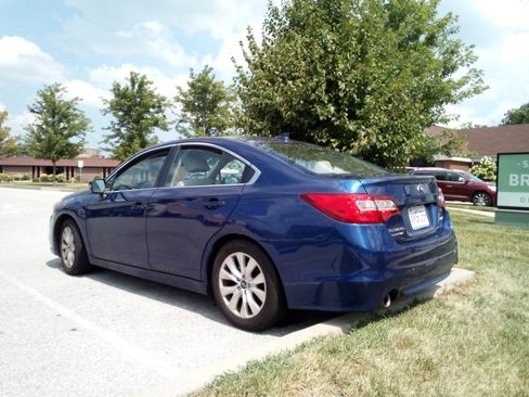 Used 2016 Subaru Legacy 2.5i Premium image 1