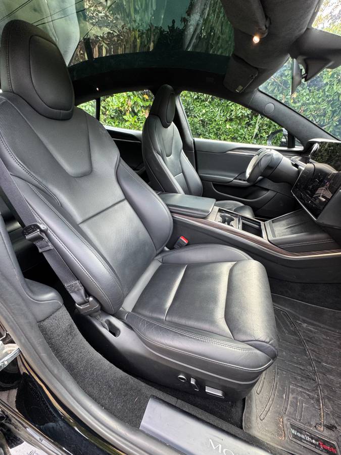 Used 2022 Tesla Model S Standard Range AWD/4WD image 13