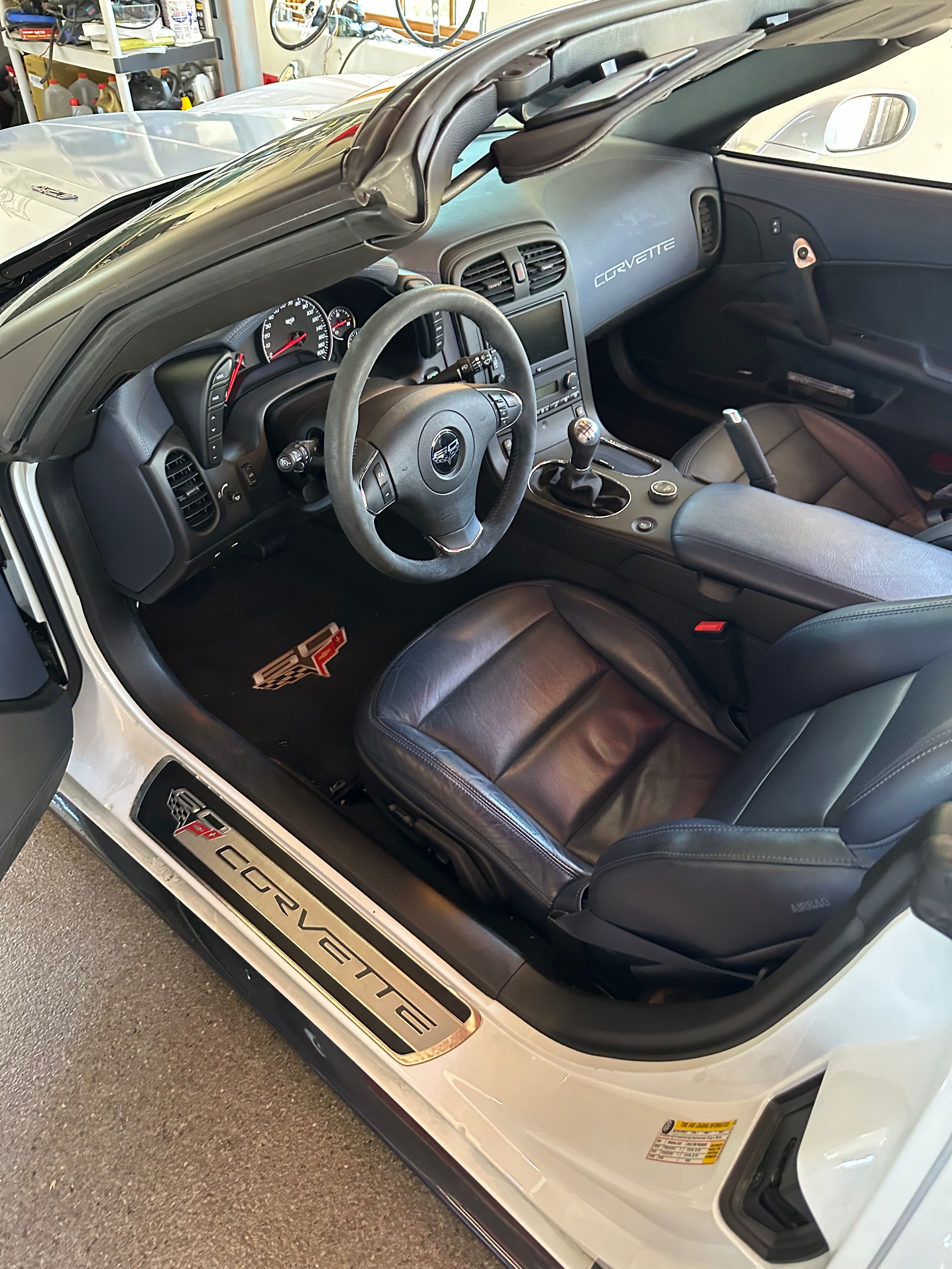 Used 2013 Chevrolet Corvette 427 w/ 1SC Preferred Equipment Group RWD image 10