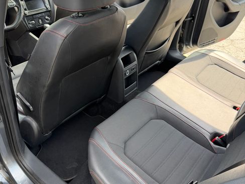Used 2013 Volkswagen Jetta GLI image 12