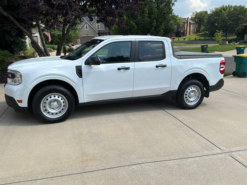 Used 2024 Ford Maverick XL FWD image 1
