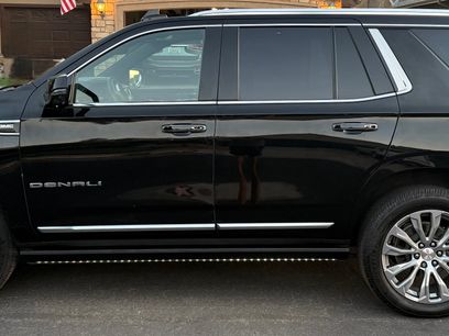 Used 2021 GMC Yukon Denali w/ LPO, Illumination Package