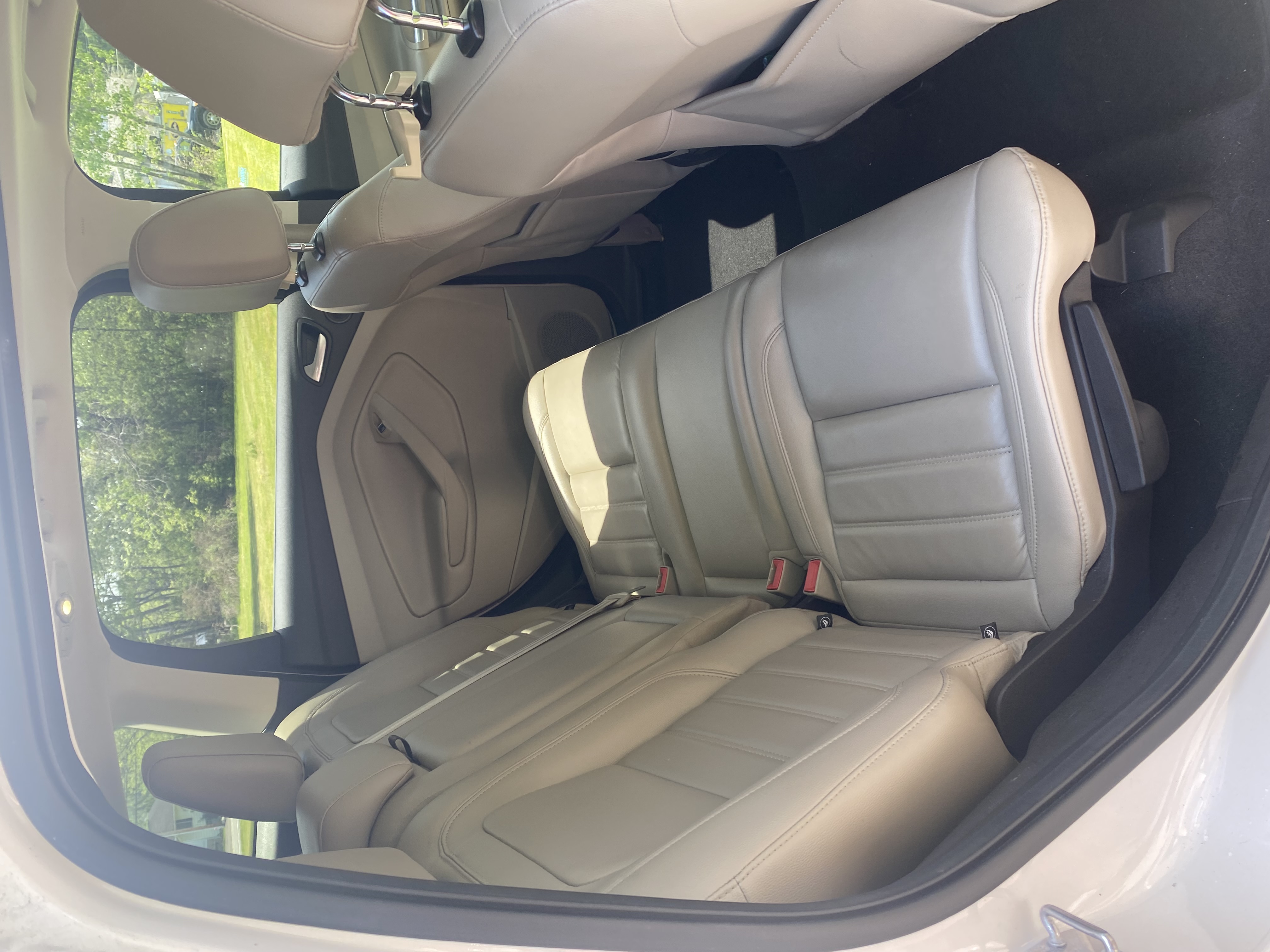 Used 2017 Ford Escape Titanium AWD/4WD image 10