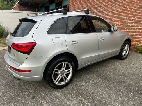 Used 2014 Audi Q5 2.0T Premium Plus w/ Premium Plus Package AWD/4WD image 10