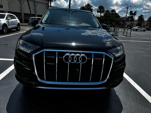 Used 2024 Audi Q7 3.0T Premium Plus AWD/4WD image 2